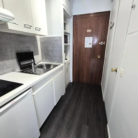 Victoria - Dans Quartier Calme ! Mae-7004 * 엑스레뱅